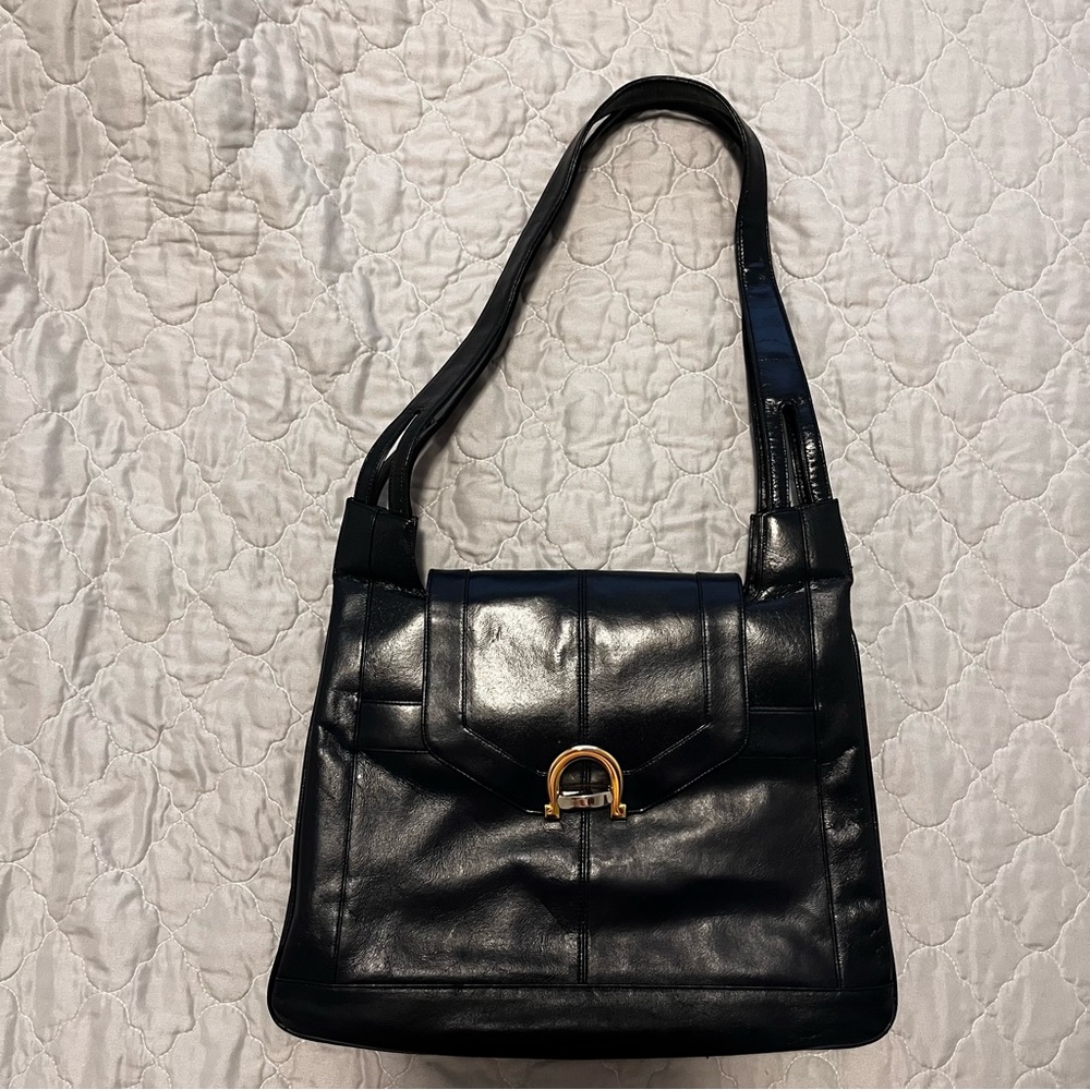 Classic Lou Taylor Navy Leather Shoulder Bag with Gold Accent
